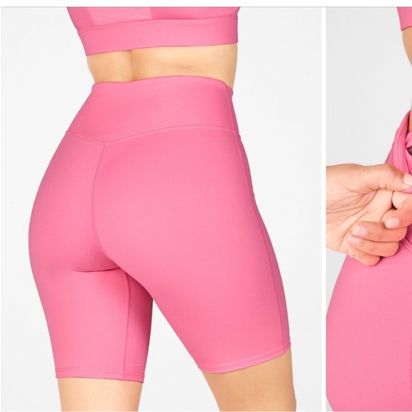 NWOT Fabletics Motion 365 Running Short sz XS - Picture 6 of 7